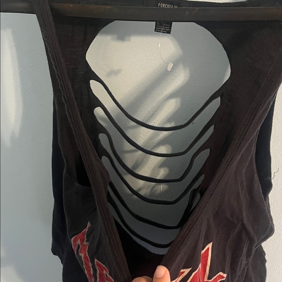 Forever 21 Grey Tank Top with Red Metal Noir - Picture 2 of 5